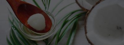 Lee más sobre el artículo Deslumbra con Cabello Radiante: Los Asombrosos Beneficios del Aceite de Coco en tu Mascarilla Capilar